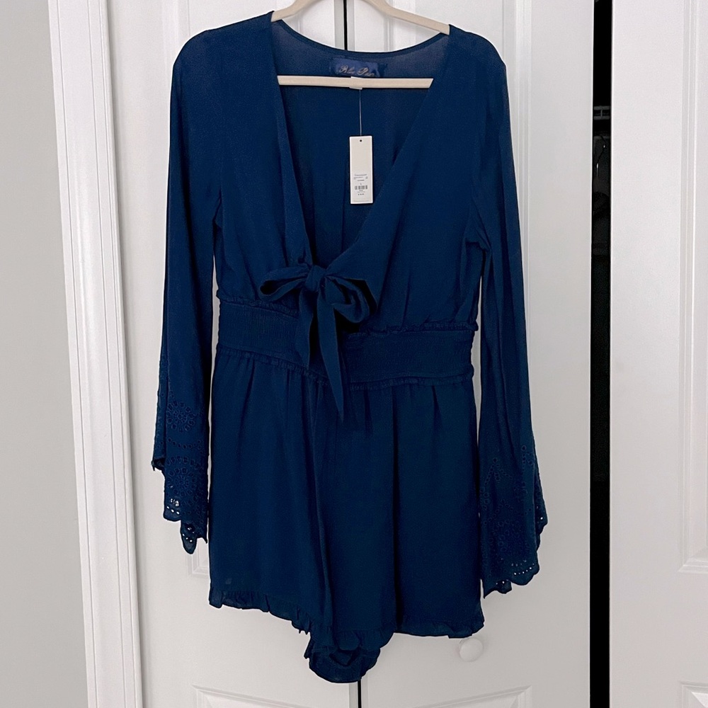 NWT Super Cute Francesca’s fit and flare romper